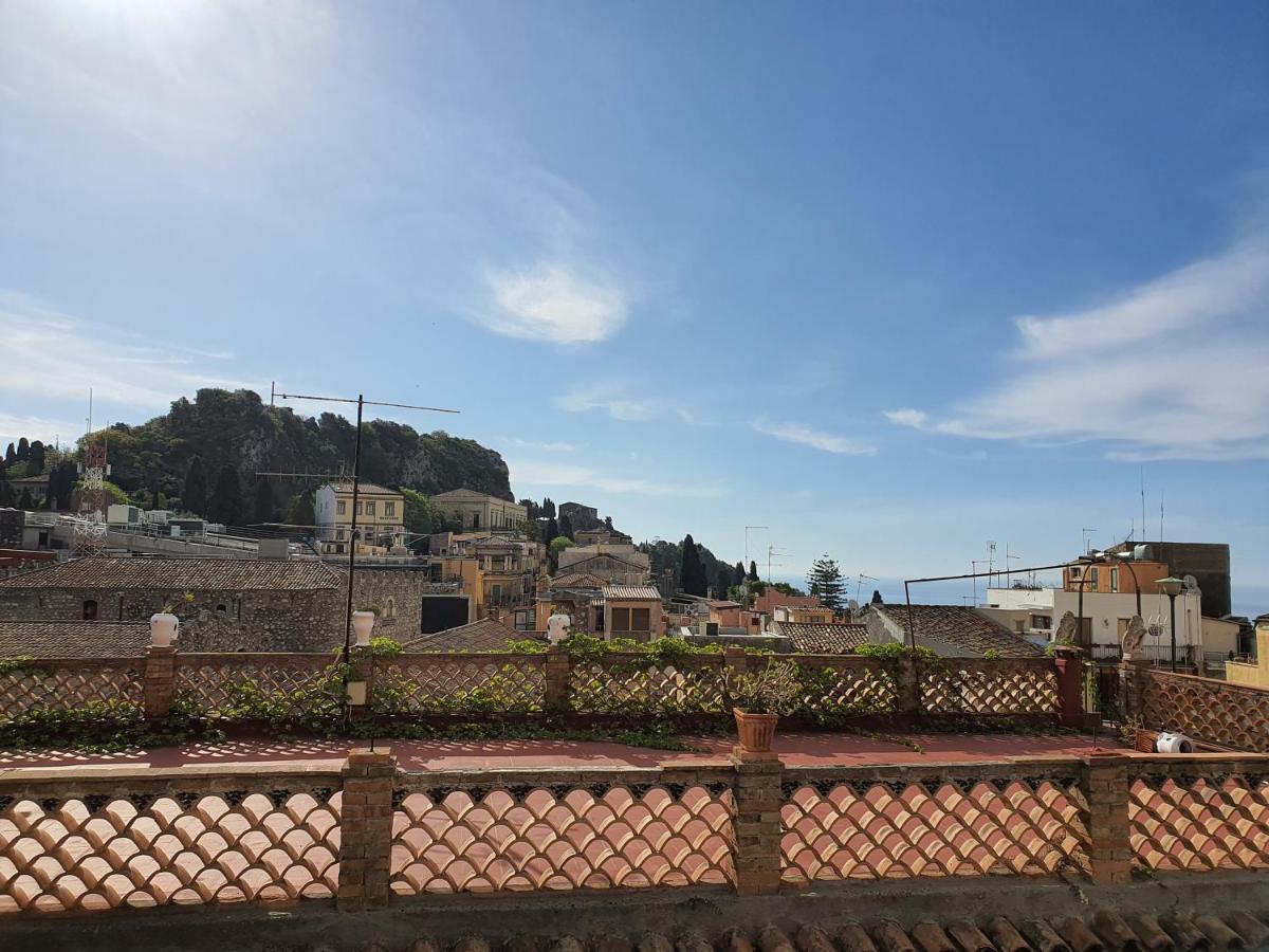 B&B Odeon Taormina Exterior photo